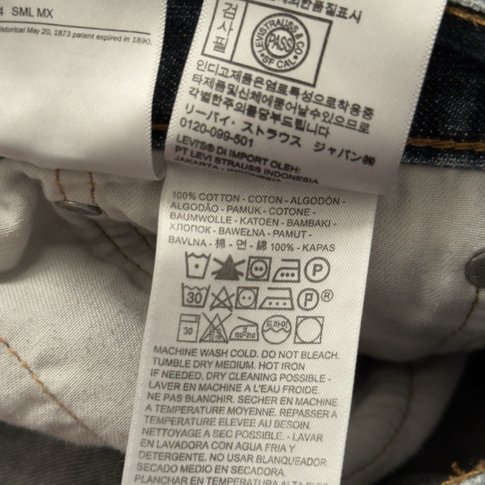 Levi Jeans Tag Removed 40x30 Very Nice Fade And Wear - Picture 7 of 9